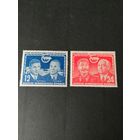 ГДР 1951 Марки из серии "Немецко-советская дружба" (чистые с клеем, но на обоих марках в верхней части есть "узкие места") Mi.296-297 каталог 13.0 евро