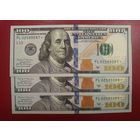 Торг! 100 долларов США 2017А со звездой (банкнота замещения), три номера подряд, UNC.