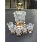 Графин и рюмки