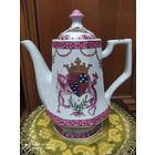 Старинный фарфоровый чайник. Франция Ручная роспись.