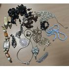 Лот интересной бижутерии и не только