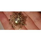 Брошь Цветок