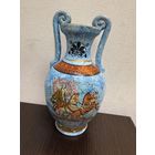 Ваза из керамики в греческом стиле 2000-2010 гг.