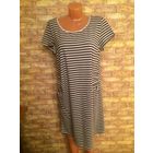 Платье полосатенькое HM для беременной на 48-52, купила, но так и не надела, так как не заметила сначала, что это платье для беременяшки. Обмен не интересует.