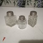 Перечница, солонка.