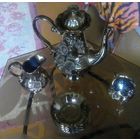 Сервиз фарфоровый из  9 предметов эолотистый Коростень