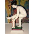 Фарфоровая статуэтка. Девушка.