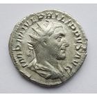 Филипп I Араб (244-249 гг.) Фидес. Антониниан. Двойной денарий. Серебро. /24