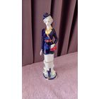 Статуэтка фарфоровая 29см