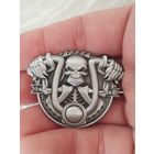 Крупный байкерской знак,тяжёлый металл