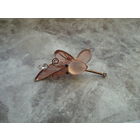 Нежная ажурная брошь из Европы с ювелирной сеточкой: Германия. Винтаж.