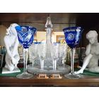 - Статуэтки-2 шт Графин Поднос  Рюмки-4 шт Бокалы-2 шт Германия 1950-ые.