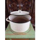 КАСТРЮЛЯ без одной ручки (заводской брак)