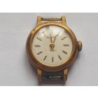 Часы Слава СССР. На ходу. Позолота корпуса AU 20, AU в квадрате. Механизм 1600.