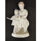 Статуэтка фарфоровая Первое чтение. Полонное, Артель. СССР