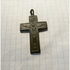 Нательный католический крестик