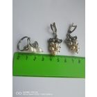 Очень красивый набор серьги, кольцо Мельхиор жемчуг в очень хорошем состоянии самая привлекательная цена трёхдневный аукцион