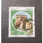 Марка Италия 1980 год Замок