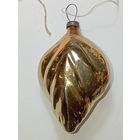 Ёлочная игрушка -  Лист , СССР . С рубля