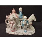 Статуэтка фарфоровая Карета для влюблённой пары. Германия