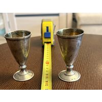 Две серебряные рюмки . 916 проба . Общий вес 67.4 грамма