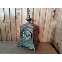 Настольные (каминные) часы. Европа.