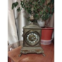 Настольные (каминные) часы. Европа.