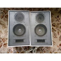 Колонки 15Вт 4Ом.