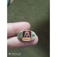Значок спорт борьба