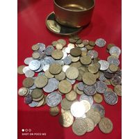 Монеты Украины,в коллекцию,пол КИЛО,баночка в подарок;)