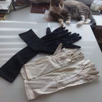 Винтажные перчатки длинные. 3 пары.
