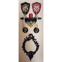 - Композиция АНГЕЛ-ХРАНИТЕЛЬ Подсвечники от рояля бронза Рама чугун 19 век и пр.