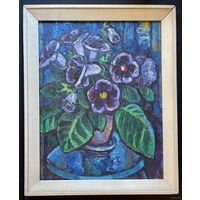 Рогалевич М.В "Глоксиния", 1974г. Холст, масло. Размер 53,5х42 см