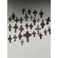 Старинные крестики ,29 шт,на пару штук есть дефект ушка,с рубля