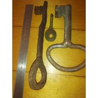 Ключи старинные.