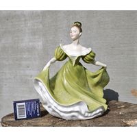 Royal Doulton барышня  статуэтка