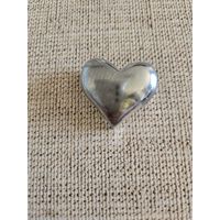 Кулон от Avon