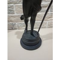 Статуэтка. Тяжёлая.