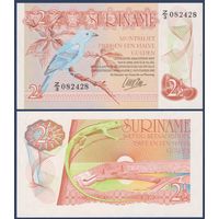 Суринам, 2.5 гульдена 1985 г., P-119 (Z, голубая танагра, ящерица), UNC