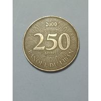 Ливан 250 ливров 2000 года .