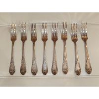 Вилки СССР мельхиоровые 8 штук одним лотом. Длина 17 см.