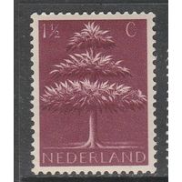 Нидерланды 1 1/2с /Германские символы/ 1943г