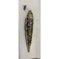 Елочная игрушка. Имеется дефект.