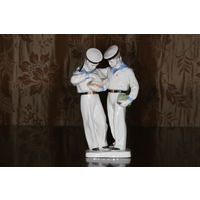Фарфоровая статуэтка "Моряки Нахимовцы" ЛФЗ