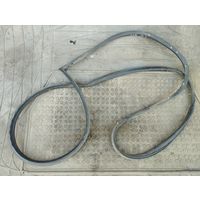 Уплотнитель двери передней левой Mitsubishi Carisma