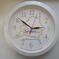 Часы кварцевые.