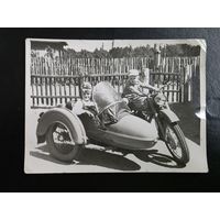 ДЕТИ НА МОТОЦИКЛЕ.