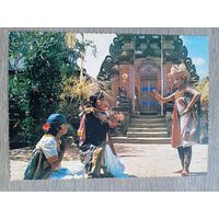 Этнография. Остров Бали, Индонезия. Танцевальная драма