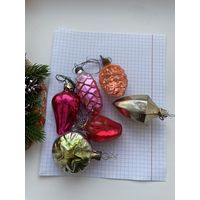 Лот елочных игрушек.