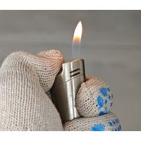 Зажигалка рабочая